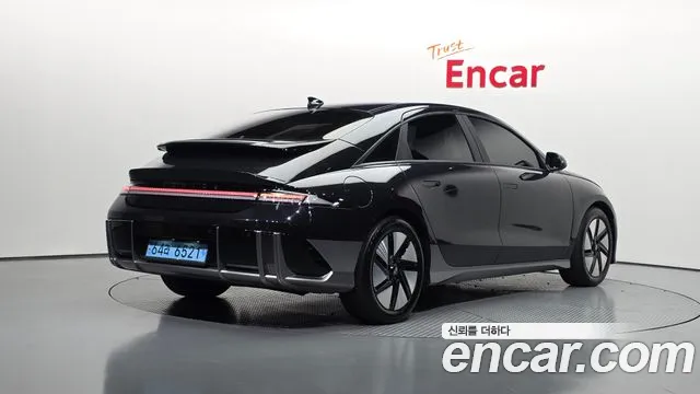Hyundai Ioniq 6 — Фото автомобиля 2
