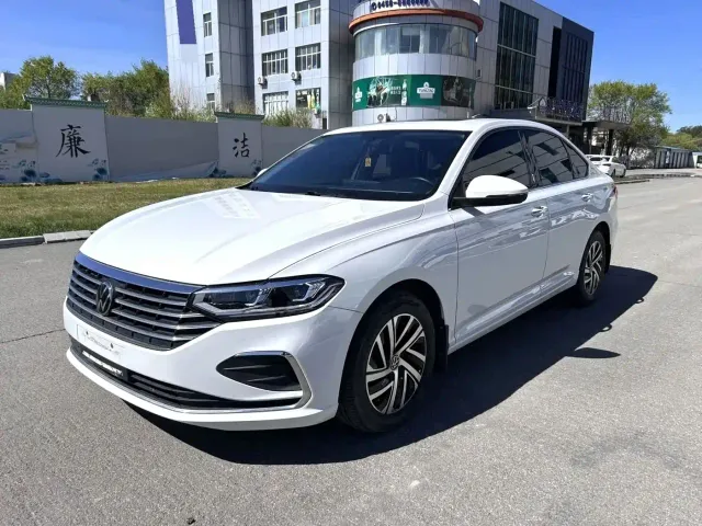 Фотография автомобиля — Volkswagen Lavida