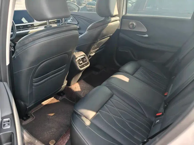 Chery Arrizo 8 — Фото автомобиля 7