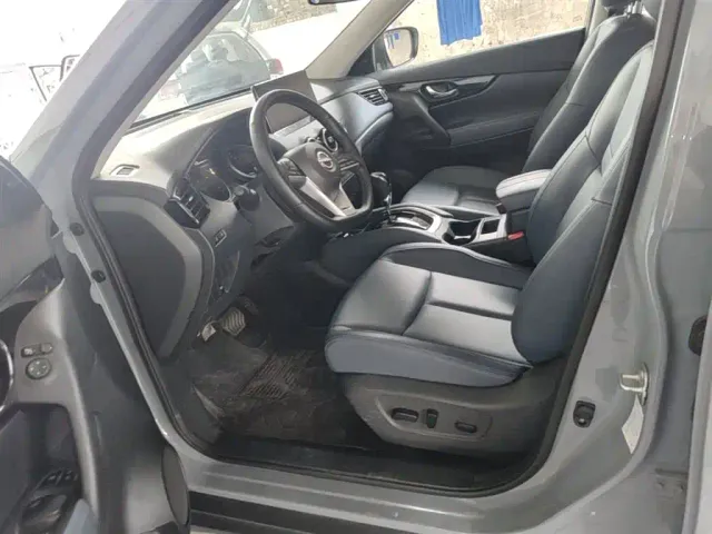 Nissan X-Trail — Фото автомобиля 14