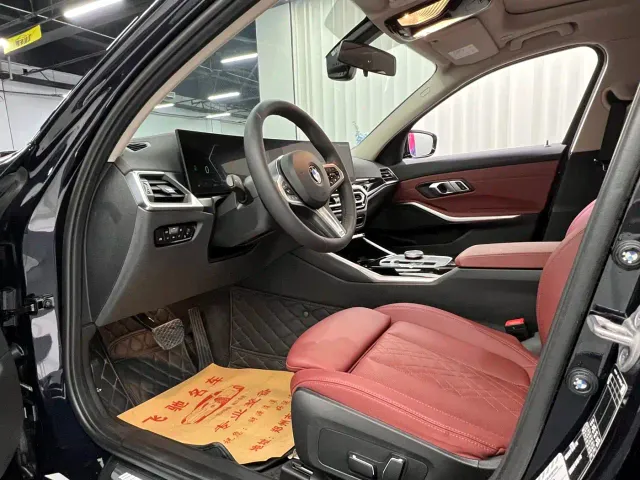 BMW 3 Series — Фото автомобиля 5