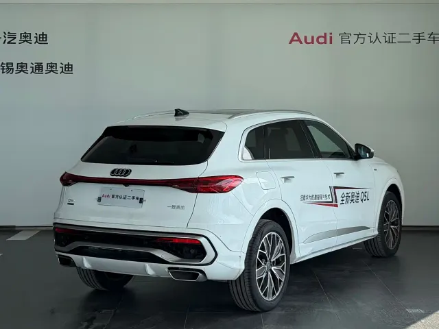 Audi Q5L — Фото автомобиля 3