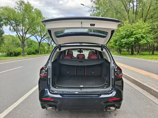 BMW X3 — Фото автомобиля 13