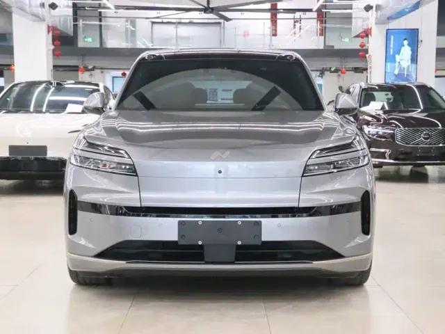 Onvo L90 — Фото автомобиля 2