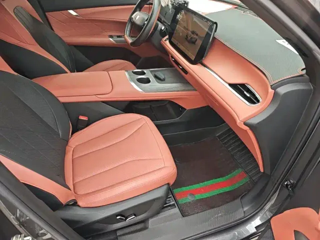 Changan CS75 Plus — Фото автомобиля 24