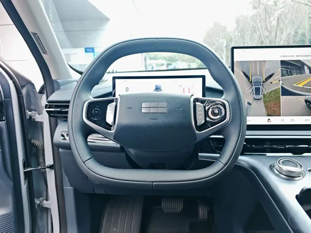 Geely Galaxy E5 — Фото автомобиля 10