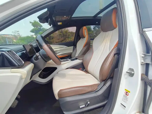 BYD Song Pro — Фото автомобиля 8