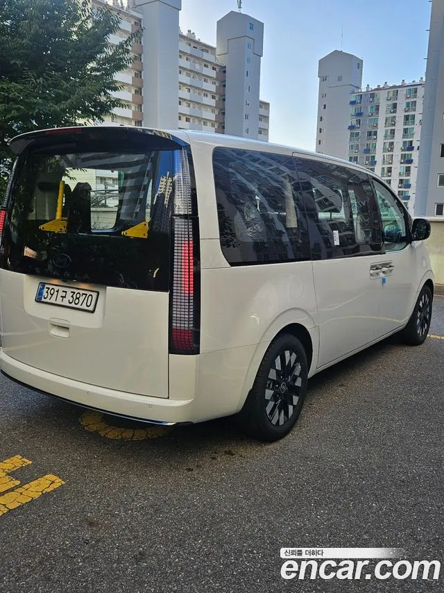 Hyundai Staria — Фото автомобиля 2