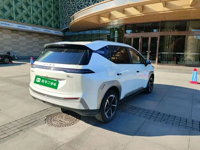 GAC Aion Y — Фото автомобиля 4