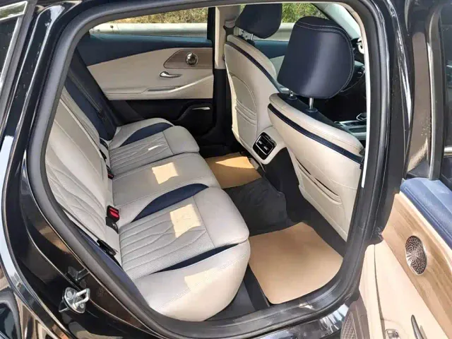 Chery Arrizo 8 — Фото автомобиля 9