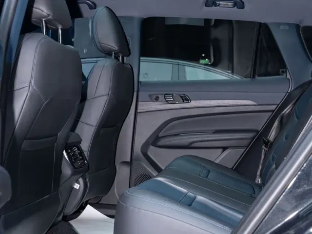 Ford Lingrui — Фото автомобиля 13
