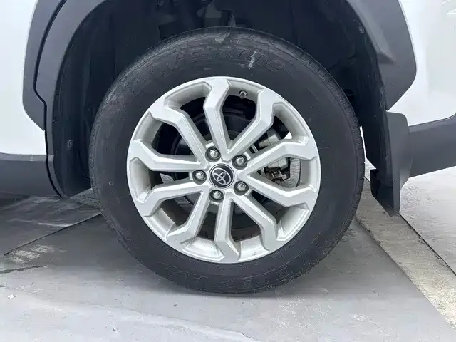 Toyota Frontlander — Фото автомобиля 17