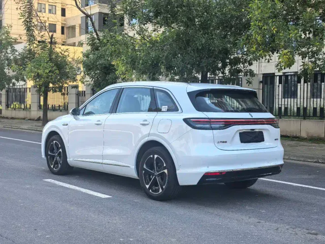 Shangjie SUV — Фото автомобиля 4