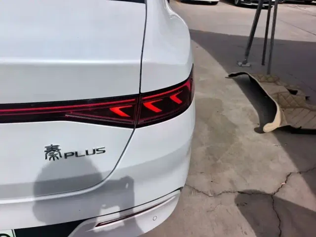 BYD Qin PLUS — Фото автомобиля 7