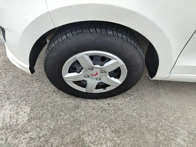 Wuling Hongguang — Фото автомобиля 22