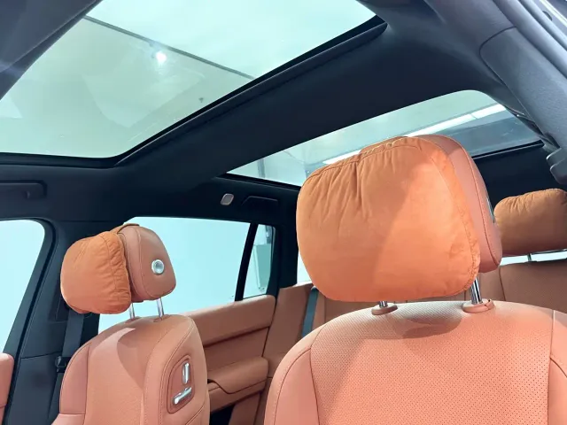 Li Auto L7 — Фото автомобиля 16