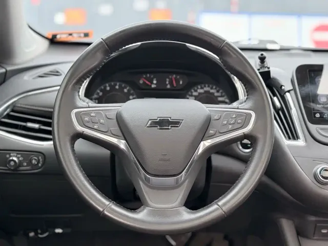 Chevrolet Malibu XL — Фото автомобиля 15
