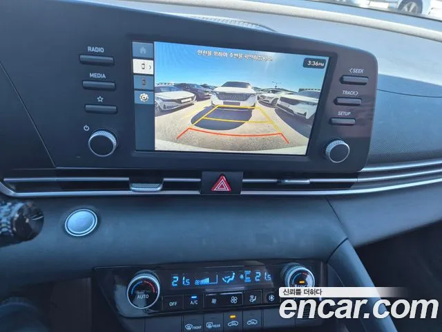Hyundai AVANTE Новый Avante (CN7) 1.6 LPi (Для проката) — Фото автомобиля 17