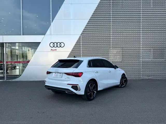 Audi A3 — Фото автомобиля 4