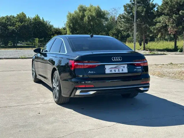 Audi A6L — Фото автомобиля 4