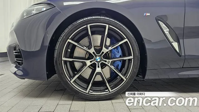 BMW 8-Series — Фото автомобиля 4