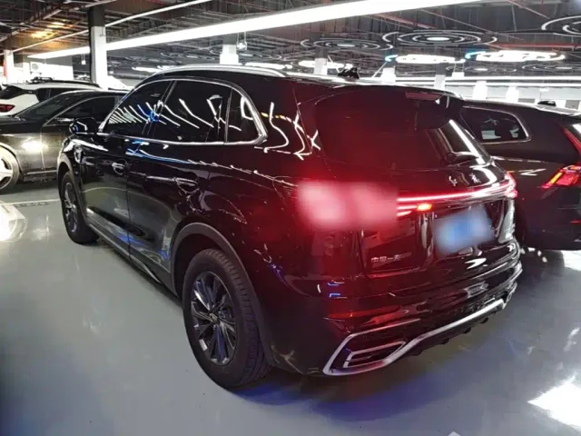 Hongqi HS5 — Фото автомобиля 4