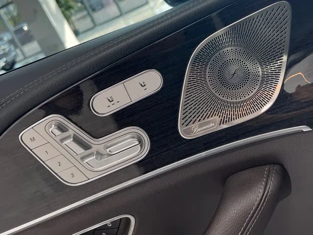 Mercedes-Benz GLS-Class — Фото автомобиля 14