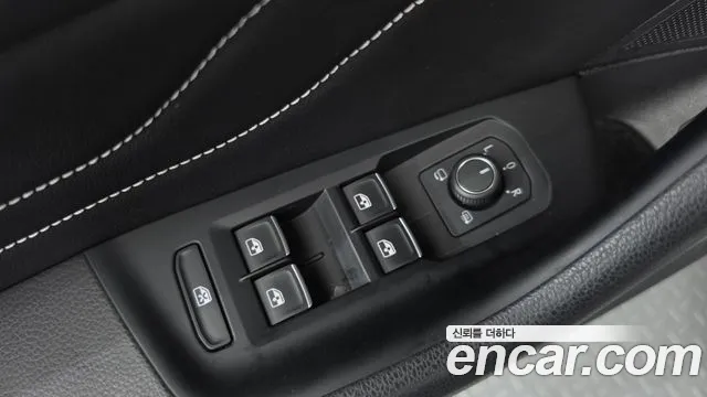Volkswagen Arteon Arteon 2.0 TDI R-LINE 4Motion — Фото автомобиля 29