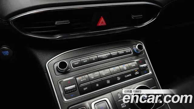 Hyundai Santafe Новый Santa Fe Дизель 2.2 2WD — Фото автомобиля 18