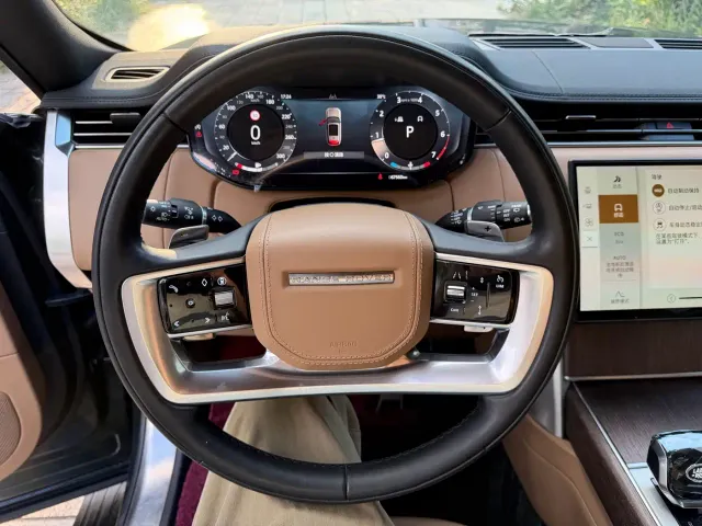 Land Rover Range Rover — Фото автомобиля 13