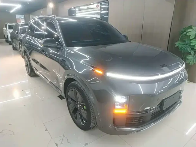 Li Auto L9 — Фото автомобиля 3