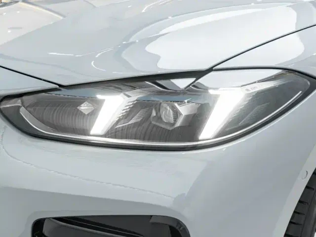BMW 4 Series — Фото автомобиля 8