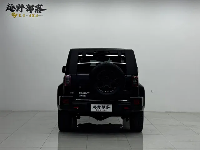 BAIC BJ40 — Фото автомобиля 12