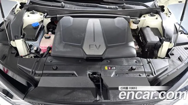 Kia EV6 — Фото автомобиля 9
