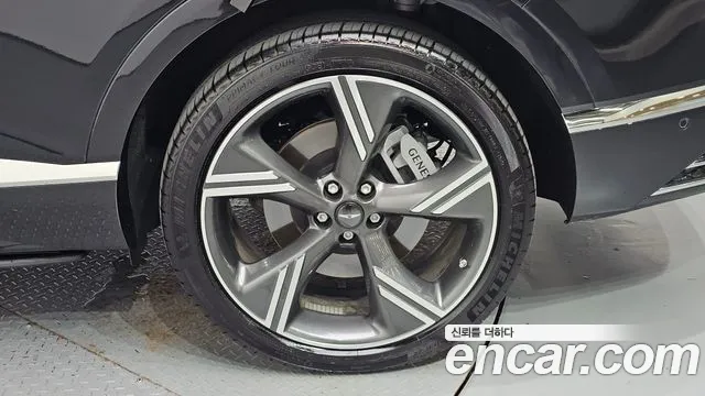 Genesis GV80 — Фото автомобиля 6