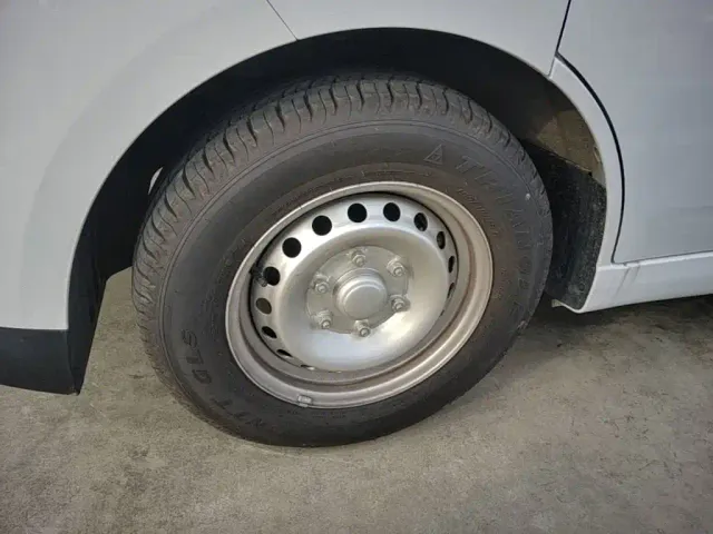Wuling Yangguang — Фото автомобиля 22