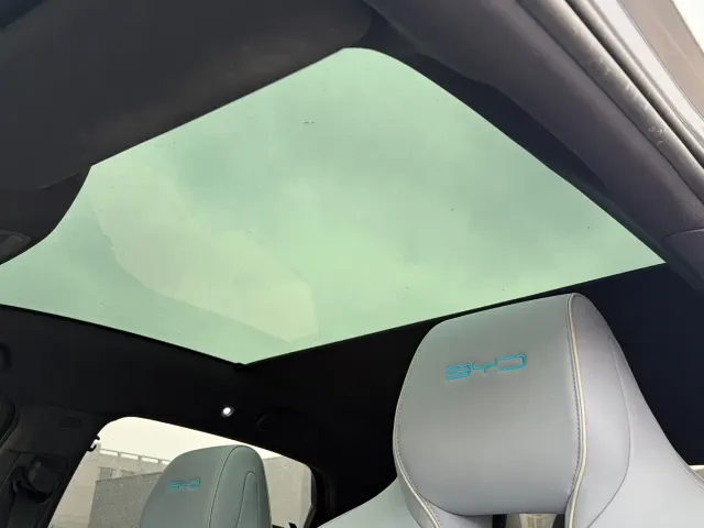 BYD Seal 2022 550km Standard Range RWD Premium — Фото автомобиля 19