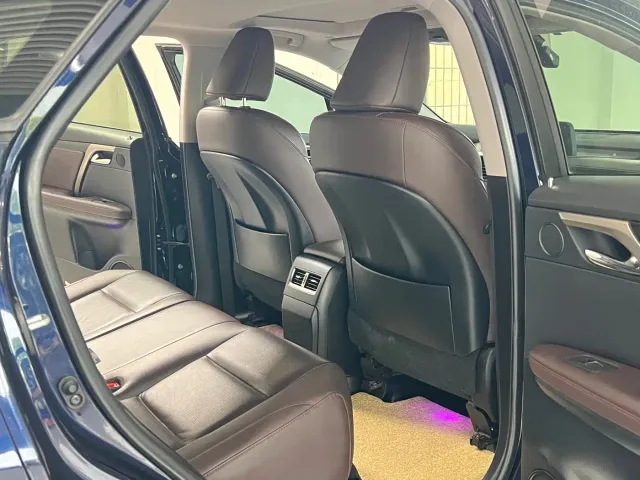 Lexus RX — Фото автомобиля 15