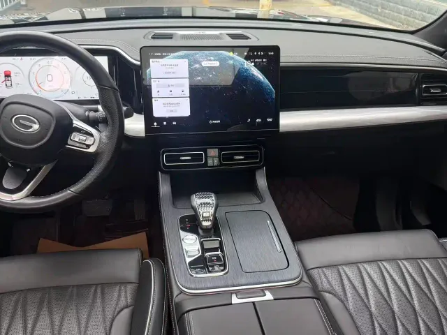 GAC Trumpchi GS8 — Фото автомобиля 4
