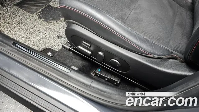 Hyundai Kona Kona (SX2) Бензин 1.6 Turbo 4WD — Фото автомобиля 30
