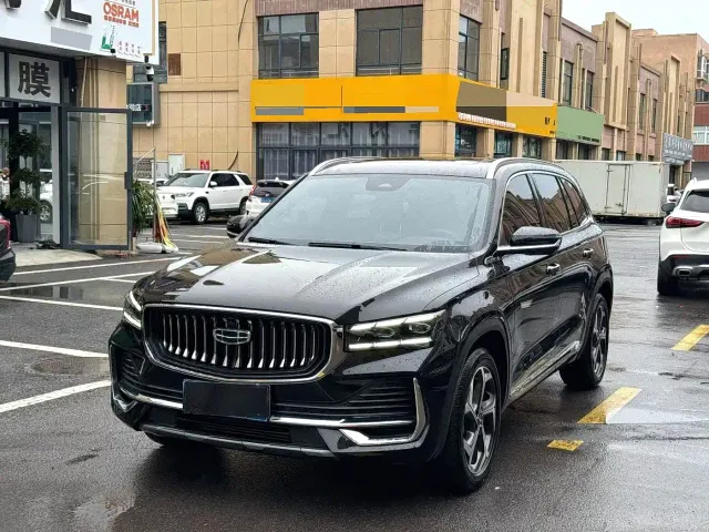 Фотография автомобиля — Geely Xingyue L