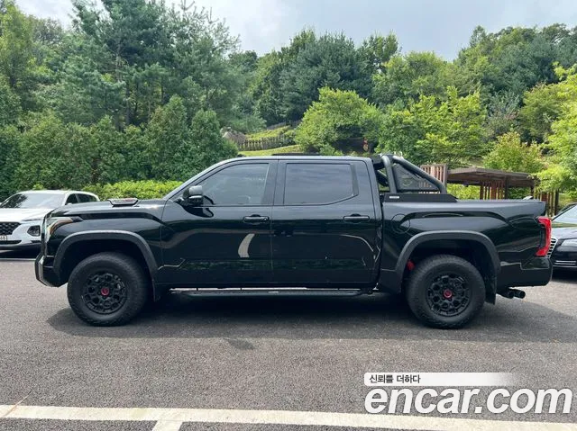 Toyota Tundra — Фото автомобиля 6