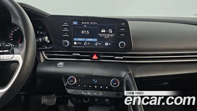Hyundai AVANTE — Фото автомобиля 17