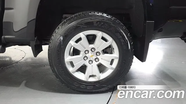 Chevrolet Colorado — Фото автомобиля 21