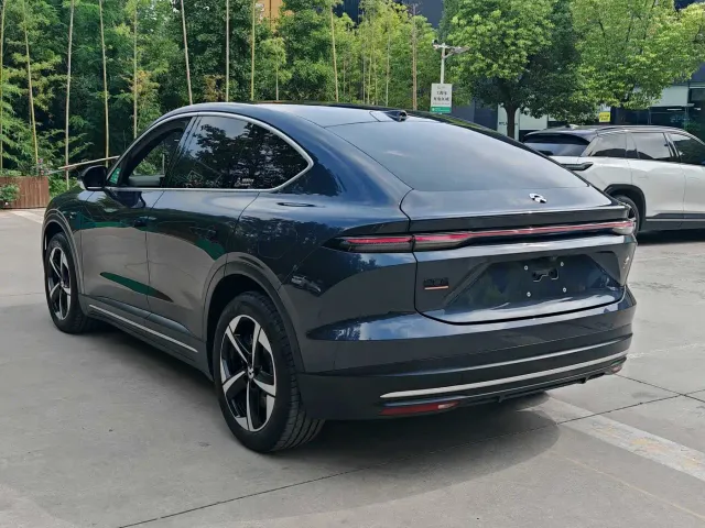 Nio EC6 — Фото автомобиля 8
