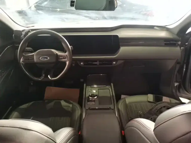 Ford Mondeo — Фото автомобиля 9