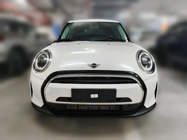 MINI Hatch — Фото автомобиля 4