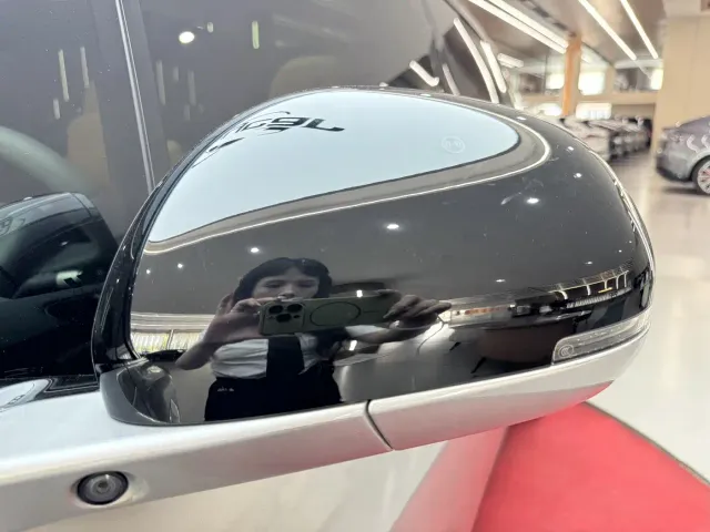Li Auto i6 — Фото автомобиля 30