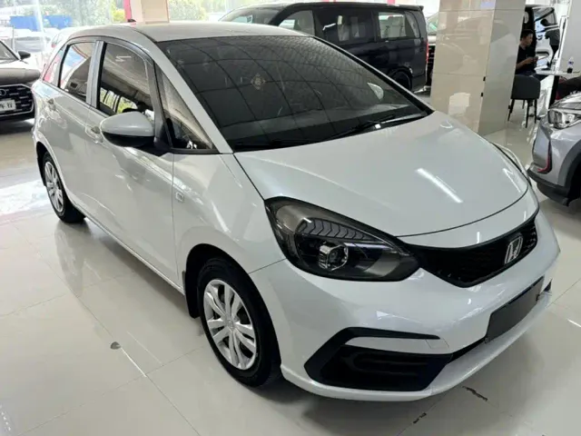 Honda Fit — Фото автомобиля 17