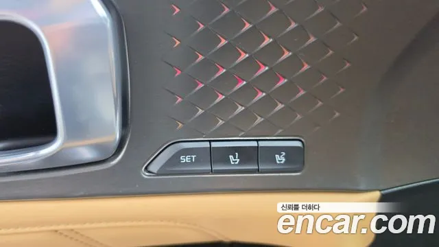 Kia Sorento Sorento 4-е поколение Бензин 2.5T 2WD — Фото автомобиля 24